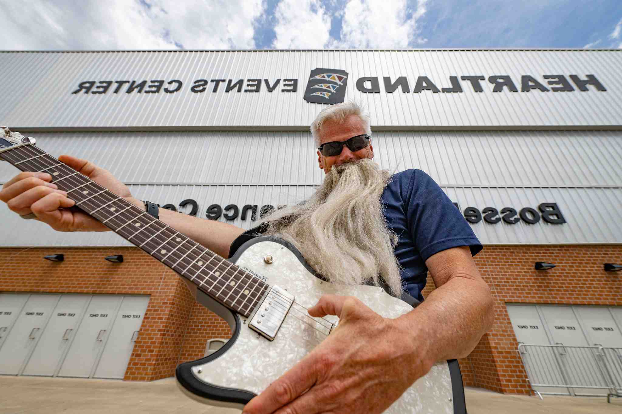 ZZ Top rolls into Grand Island Wednesday on 'Raw Whiskey Tour'