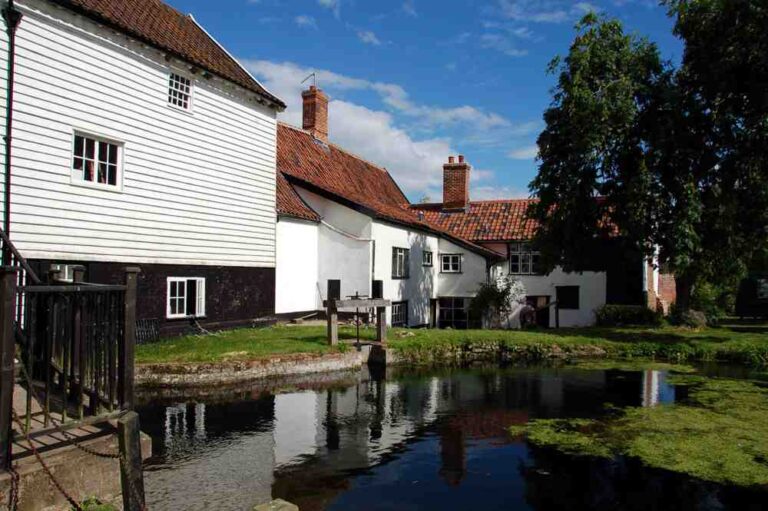 Ipswich: Medieval cottage for sale in Bramford